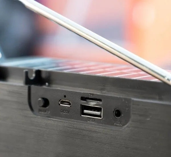 Bezprzewodowy głośnik panele słoneczne radio LED