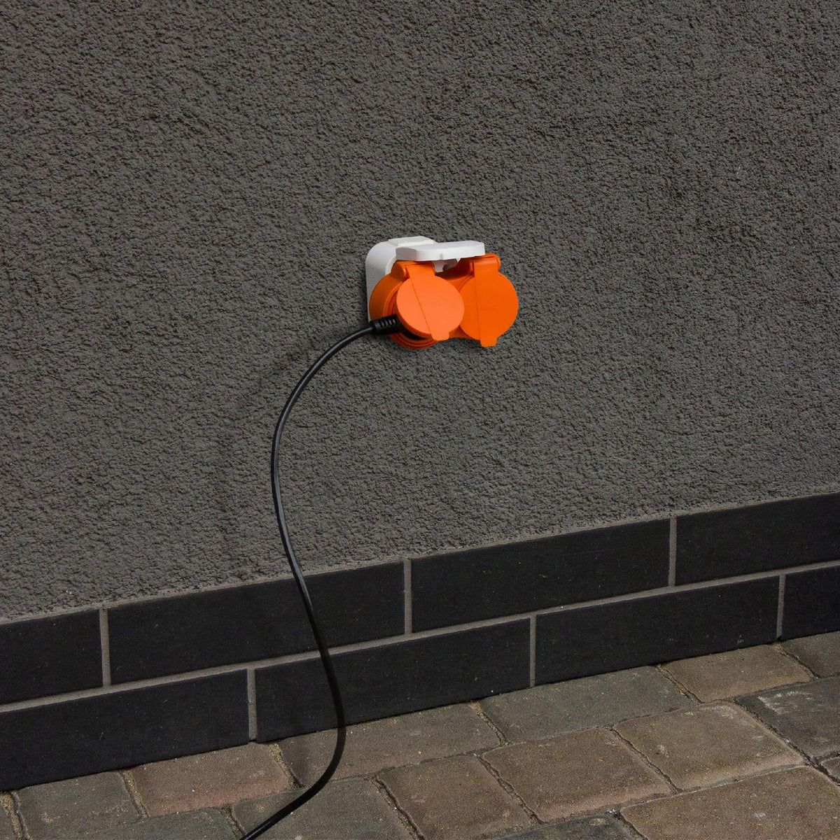 Gniazdo Elektryczne rozgałęźnik Montis pomarańczowy