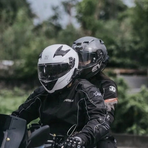 Interkom motocyklowy EJEAS Q8 Mesh 3.0 Wydajna komunikacja 6 osób 1000m230h