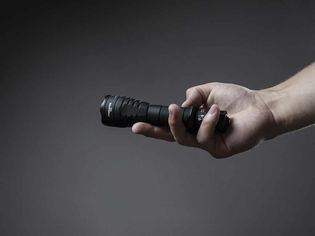 Latarka Armytek Predator Pro Magnet USB Warm