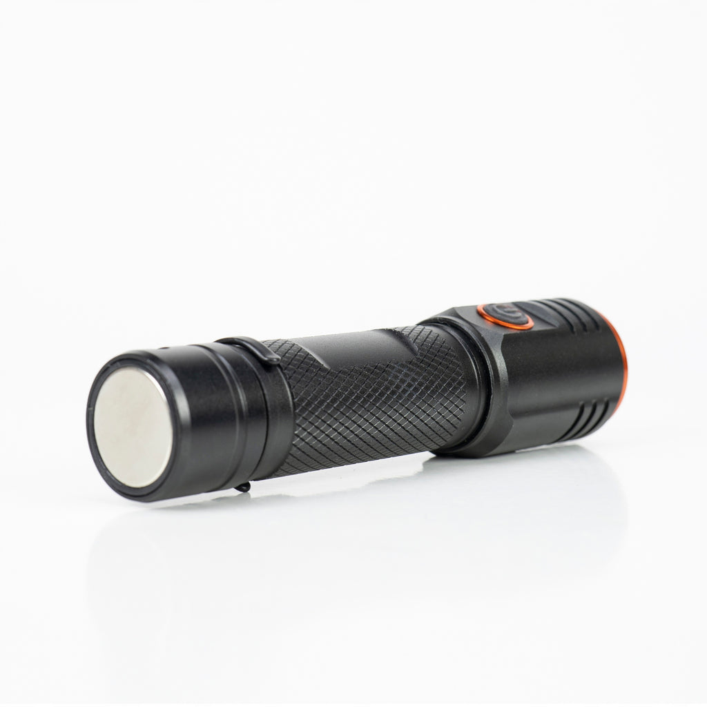 Latarka LED PNI Adventure F650 z diodą LED 20W 2000lm aluminium IPX6