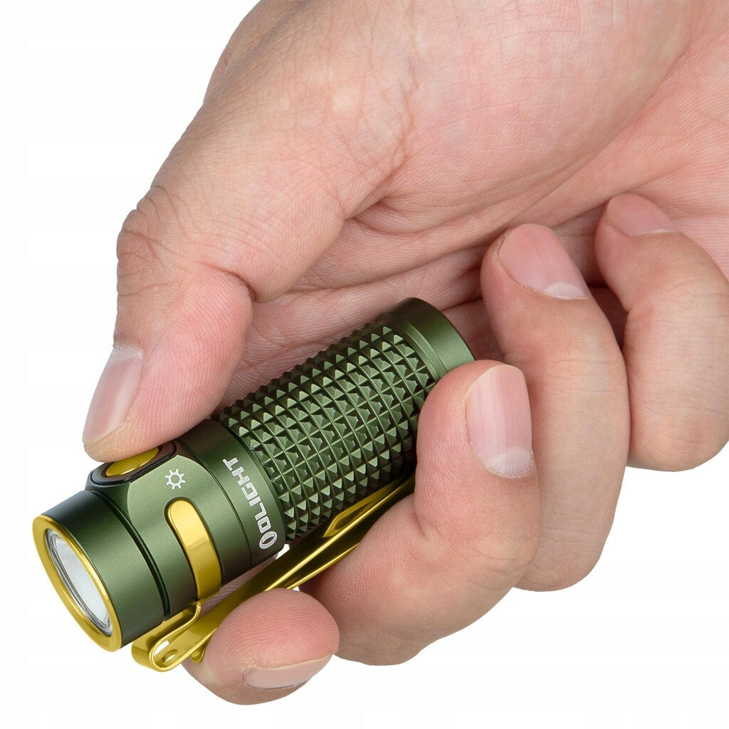 Latarka LED z ładowarką Olight Baton 4 Premium Edition 1300lm 170m 190dni
