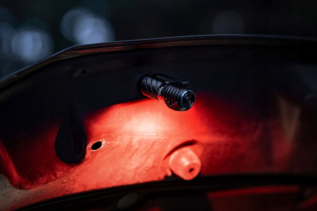 Latarka czołowa i kątowa Olight Perun 3 Mini hcri nw Black z opaską 920 lm