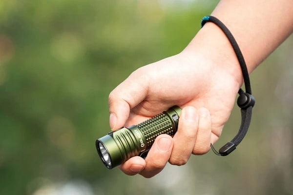 Latarka klasyczna LED Olight Baton TurboOD zielona 1000lm 510m 50 dni