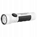 Latarka klasyczna LED Olight Seeker 4 Pro biała 4600lm 260m 15 dni
