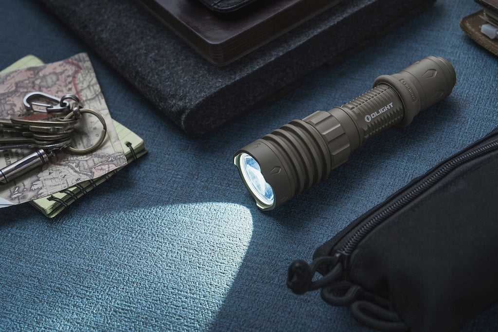 Latarka klasyczna LED Olight Warrior X4 Flat Dark Earth 2600lm 630m 480 min