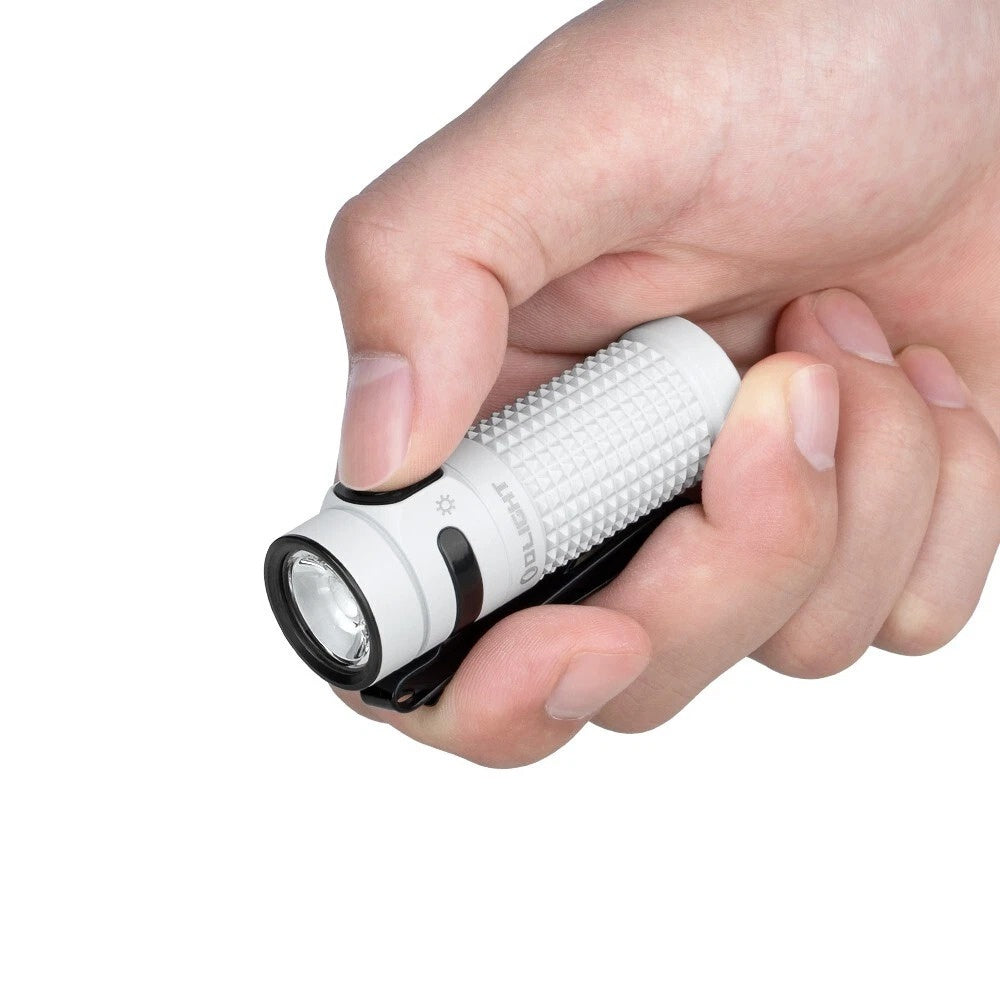 Latarka z ładowarką Olight Baton 4 Premium Edition biała 1300lm 170m 190dni