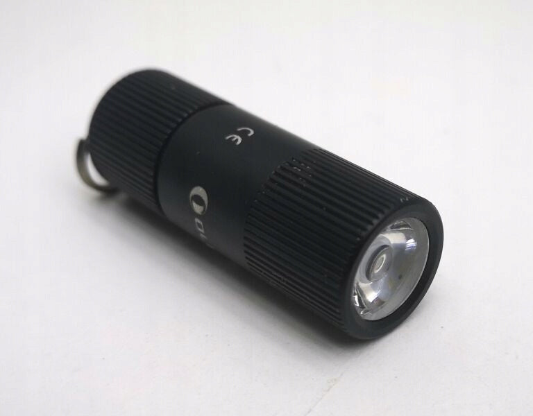 Mini Latarka LED mała miniaturowa czarna Olight I1R 2 eos kit 150 lm 150lm 40m 6 min