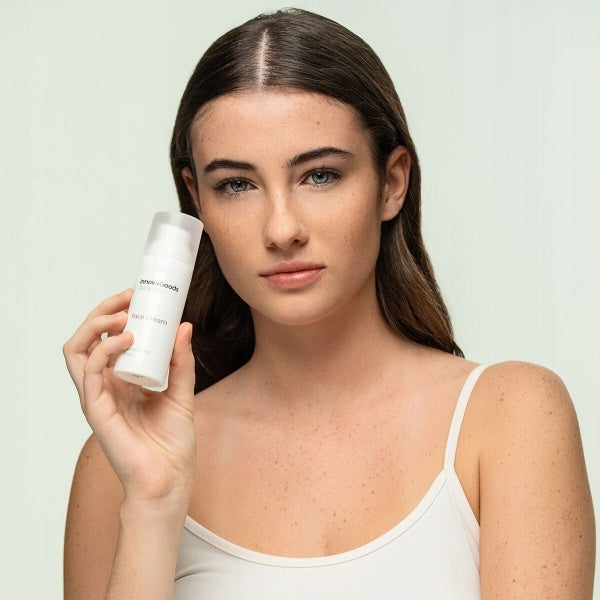 Nawilżający krem do twarzy wegański cbd Zencare InnovaGoods Łagodzący