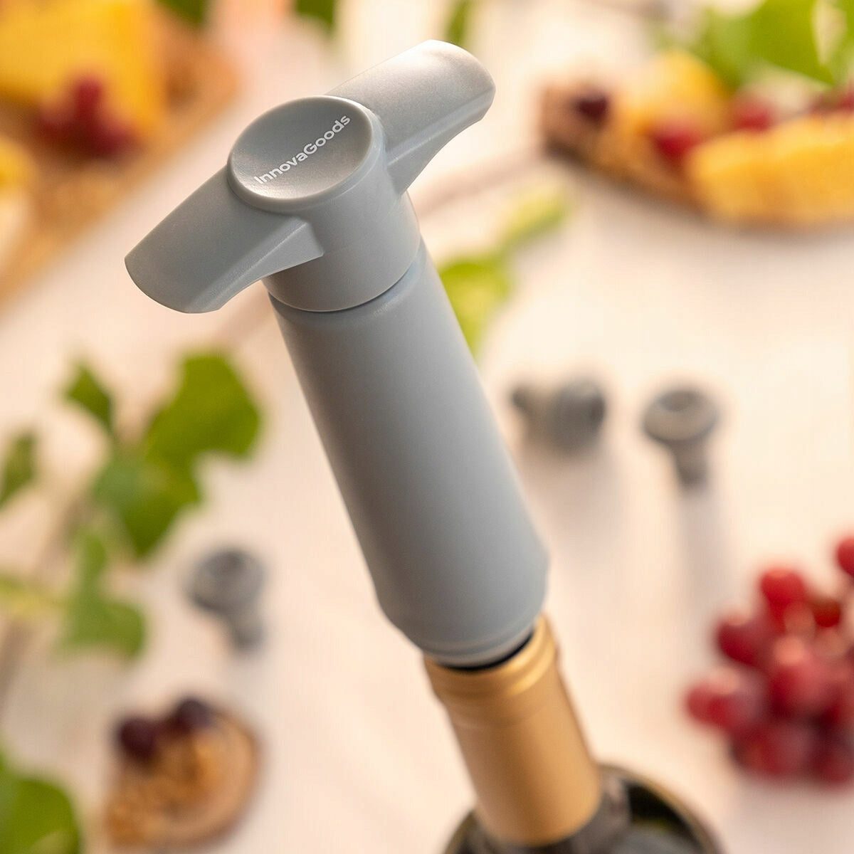 Otwieracz do wina Pompa próżniowa i korki Winuum InnovaGoods (4 zatyczki)