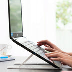 Podstawka Regulowany stojak na laptopa telefon tablet InnovaGoods biały