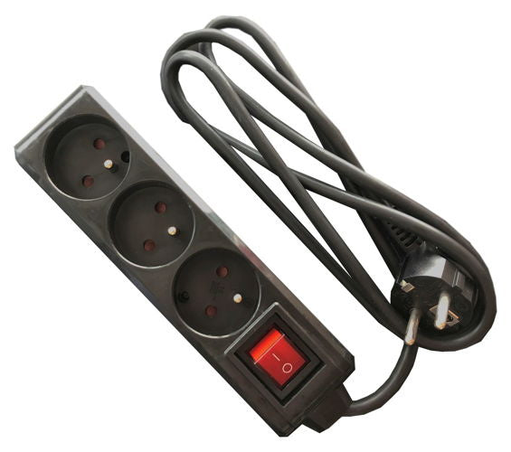 Przedłużacz listwowy Libox 1,5 m 3 szt. gniazd czarny