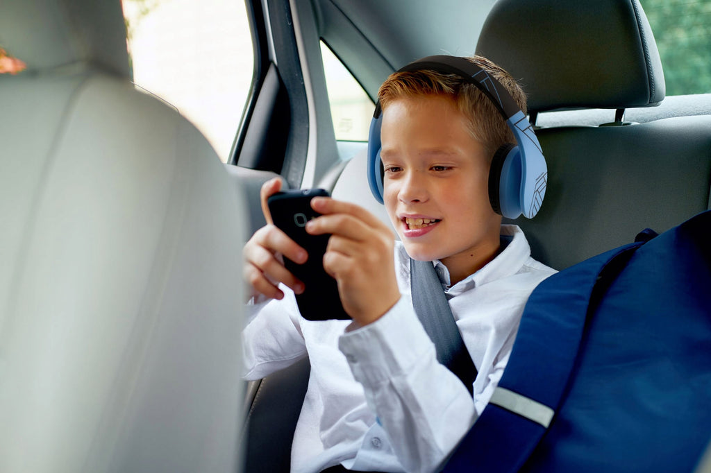 Słuchawki dla dzieci bezprzewodowe nauszne PowerLocus P1Kids kabel + etui