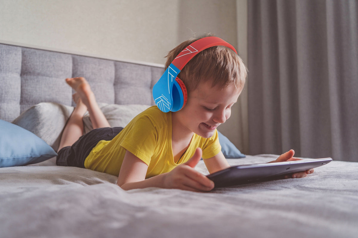 Słuchawki dla dzieci bezprzewodowe wokółuszne PowerLocus P1Kids kabel etui