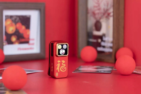 Latarka akumulatorowa wielofunkcyjna EDC Olight Oclip Pro - 500 lumenów