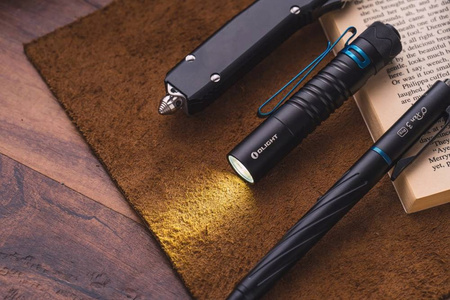 Latarka klasyczna Olight 350 lm LED