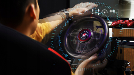 FLASHFIRE SUZUKA Kierownica gamingowa 900° + 3 pedały, 6 biegów