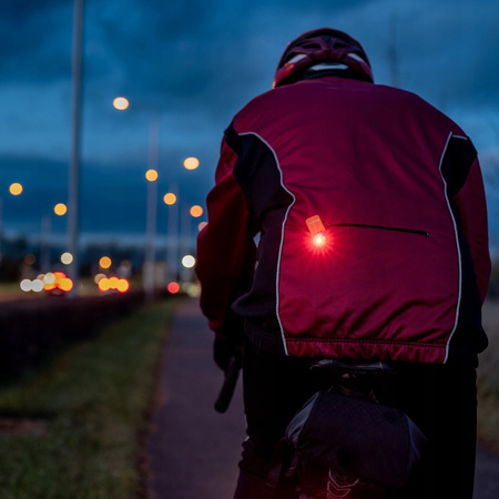 Latarka akumulatorowa wielofunkcyjna EDC Olight Oclip Pro Orange 500 lm