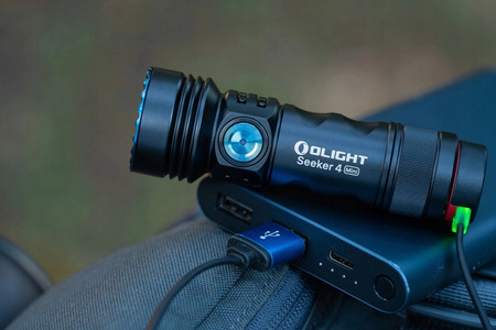 Latarka klasyczna LED Olight Seeker 4 Pro Mini Neutral White 1200lm 12 dni
