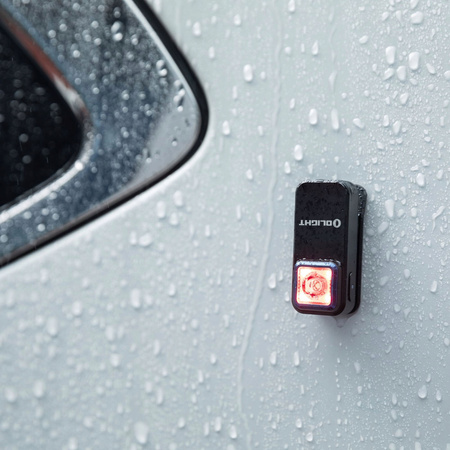 Latarka akumulatorowa taktyczna wielofunkcyjna EDC Olight Oclip 300 lumenów